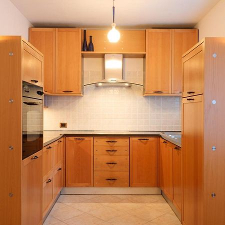 Strategic Apartment - Near Bolzano Prato all'Isarco Exteriör bild