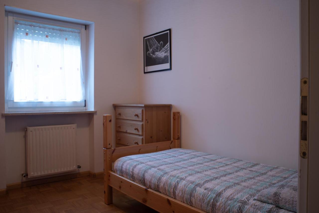 Strategic Apartment - Near Bolzano Prato all'Isarco Exteriör bild